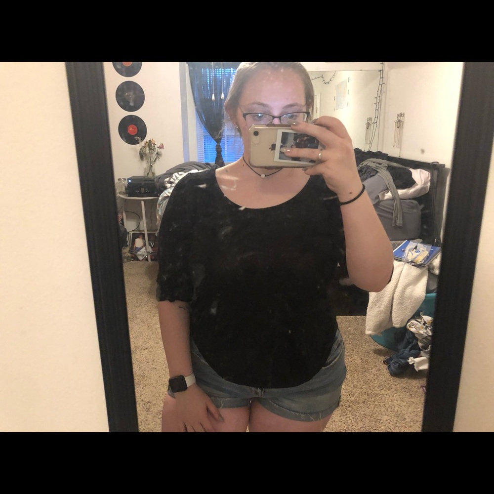 Stretchy black long sleeve